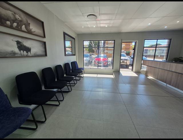 26M² OFFICE TO LET IN WYNBERG